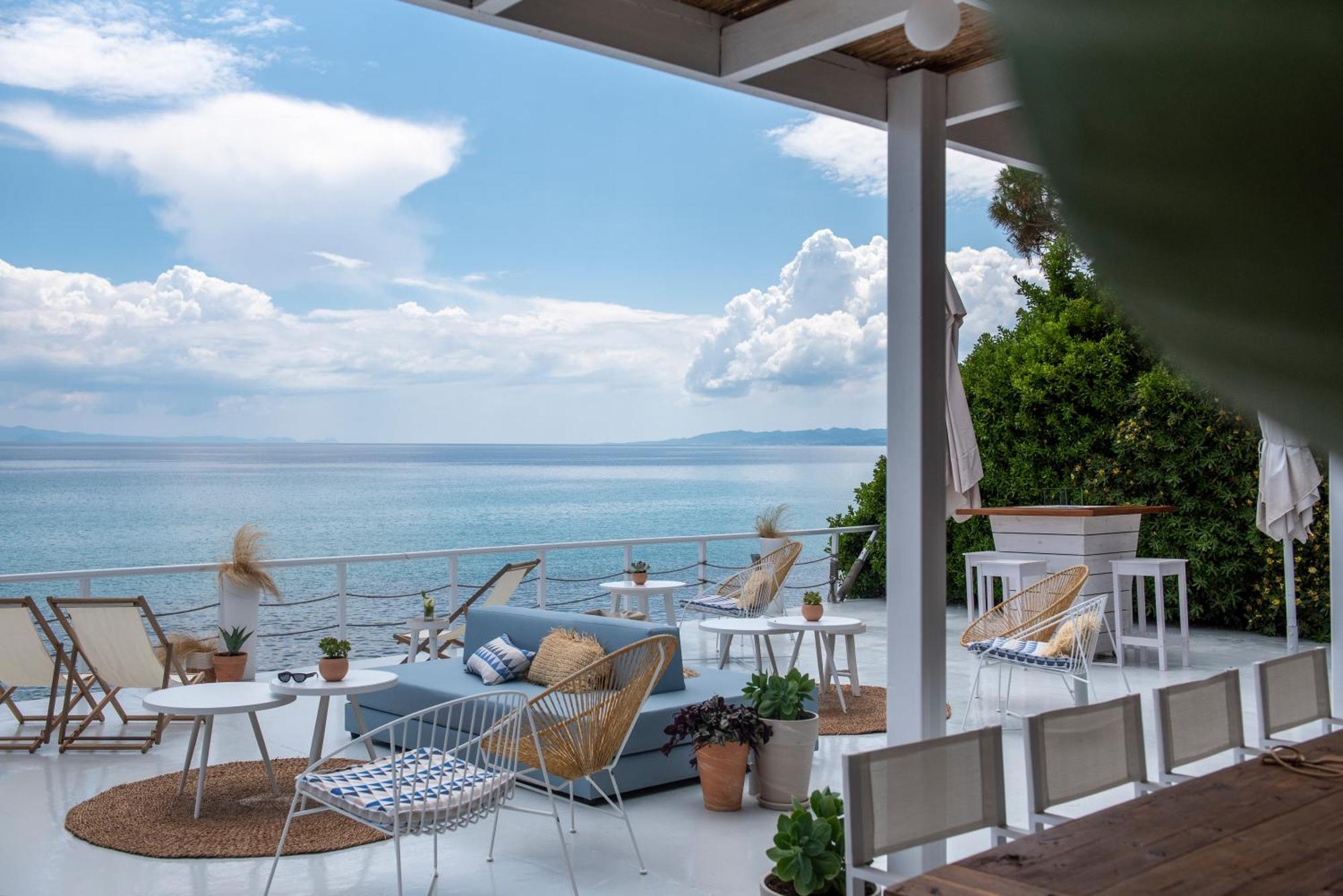 White Suites Resort Afytos Exterior photo