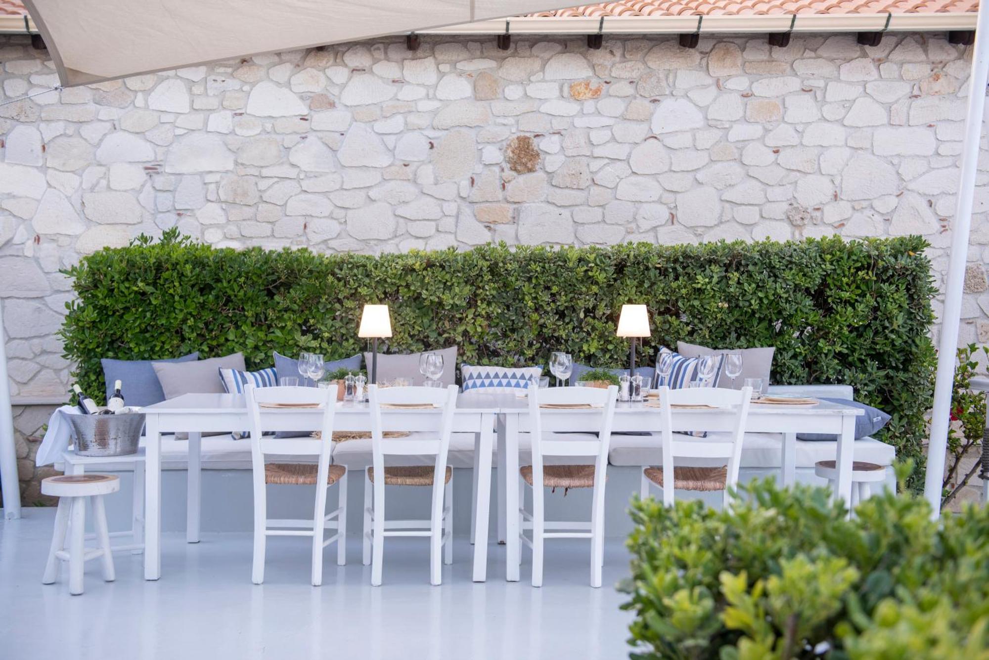 White Suites Resort Afytos Exterior photo